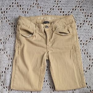 American Eagle Khaki Jegging size 2 Short
